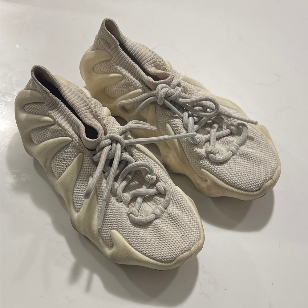 Stylish Cream Sneakers